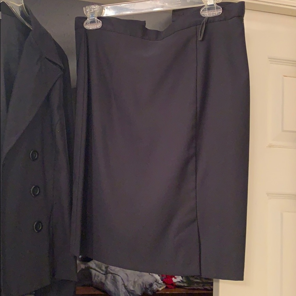 2piece black blazer and mini skirt